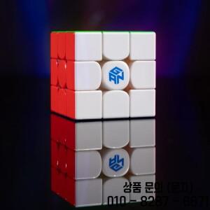 GAN16 Maglev MAX UV Gan 3x3 큐브 마그네틱 플래그십 전문 경쟁 퍼즐 장난감 14세 이상를위한