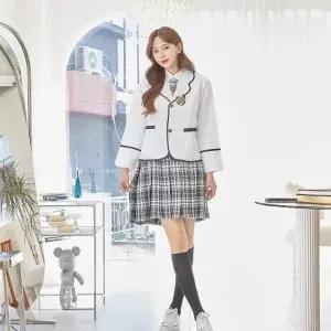 TBZ 교복몰 오버핏 화이트자켓 그레이체크스커트 SET 졸업