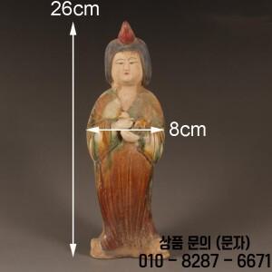 Tang Sancai 지방 인형 한 왕조와 당나라 숙녀 및 도자기 동양 골동품 컬렉션 캐비닛
