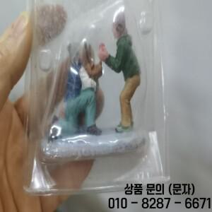 레진 피규어 정신적 심리적 모래상자 게임 박스 코트 테라피 강아지와 함께 놀기