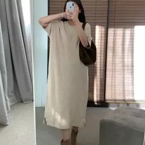[다잇템] 여자 밑트임 스웨터 비스코스 부드러운 반소매 박스 롱원피스24422451588872