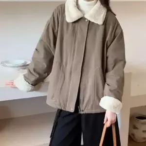 여성용 캐주얼 빈티지 칼라 모피코트 따뜻한 램스울 코트 OP1