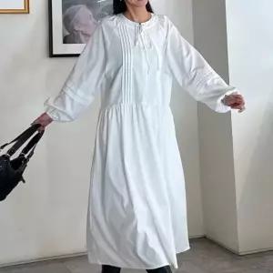 [다잇템] 여자 리본 라글란 핀턱 U넥 박스핏 롱원피스24433127588872