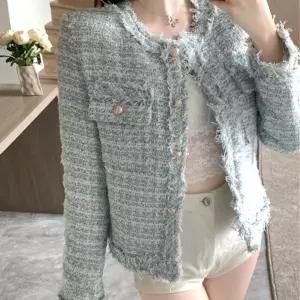 여자 고급스러운 우아한 데일리룩 하객룩 숏자켓 재킷