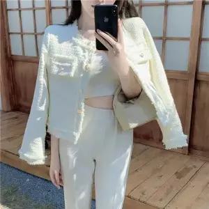 여자 라운드넥 긴팔 트위드 화이트 자켓 재킷 외투