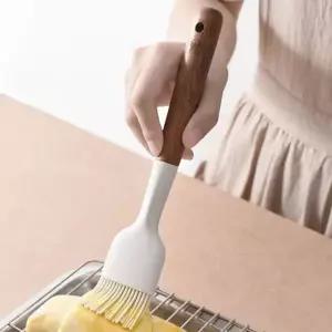 내열 실리콘 조리 도구 화이트 스크래치방지 나무 손잡이 조리 도구