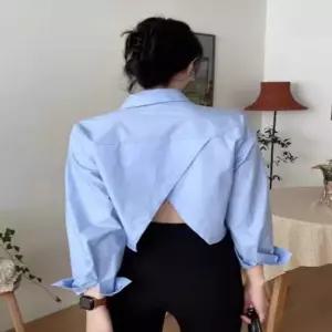 옷자락 여자 데일리 크롭 루즈핏 긴팔 셔츠 남방