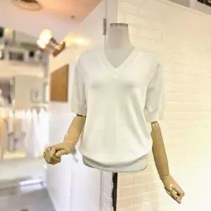 르피타 L262BSW606 르일오브이넥니트