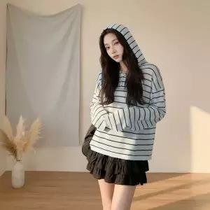 [신세계라이브쇼핑][옷자락] 여성용 시스루 스트라이프 후드 루즈 니트