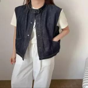 세군다 데님 여성용 캐주얼 빈티지 조끼 순정 싱글 레이어드 민소매 나시 DOS1