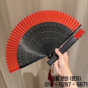 클래식 레드 접이식 부채 중국 스타일 휴대용 댄스 (코스프레 파티 장식용)