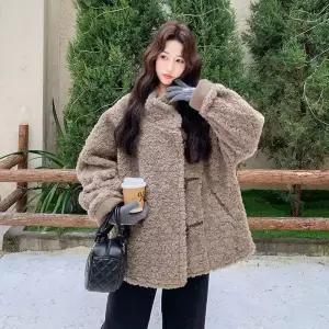 라이크 일체형 양면 퍼 모피 세무 코트 여자코트 원템1