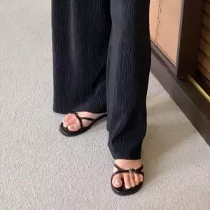 여성슬리퍼 여성뮬슬리퍼 슬리퍼 뮬블로퍼 로퍼 샌들
