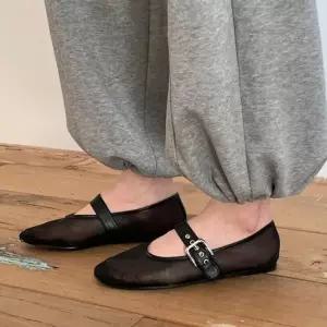 방한화 신상 여성구두단화 펌프스 기본 통굽단화 봄