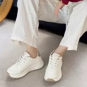 여성슬립온 슬립온 캐쥬얼운동화 스니커즈 방한 가을