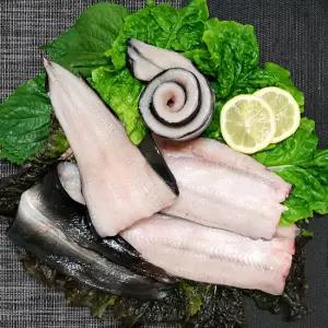 자포니카 민물장어 1kg+(머리＋뼈)(손질후 750g내외/1.5~2마리) 소스포함