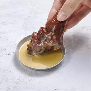 두레식품 미니족발 500g 3팩 새우젓 + 궁채피클 가족이 정성껏 요리해요 등산 캠핑 낚시