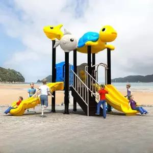 야외 미끄럼틀 대형 놀이기구 펜션 마당 주택 별장