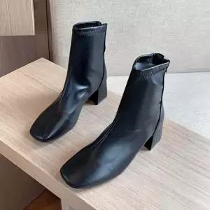 오너클랜 인기상품 중년 여성 20대 여자 구두 쇼핑 앵글 부츠 봄패션 [WA95001_260430]