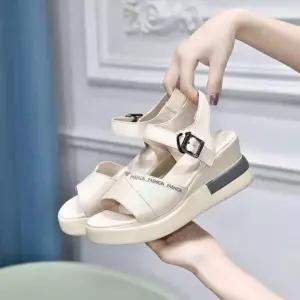 키높이샌들 여성 키높이 6cm 아쿠아 비치샌들 여름 슬리퍼 스트랩샌들