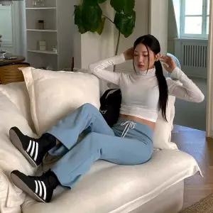 여성 보온 베이직 나팔 캐쥬얼 바지 팬츠 심플 무지