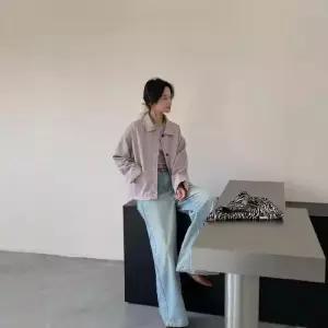 여성용 캐주얼 봄 인기 체크 PU자켓 가죽 클래식 코트 터틀넥 SPO마켓1