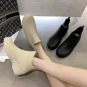 오너클랜 인기상품 여성용 레인부츠 비올때 신발 키높이 방수 패션신발 [WA99A8E_260430]
