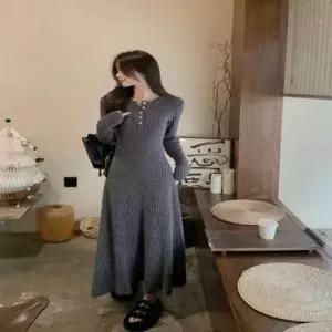 [옷은날개] 여자 데일리 슬림한 플레어 골지 니트 원피스