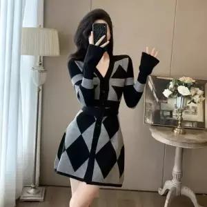 여친 치마 니트 미니 원피스봄가을 A라인 데일룩 긴팔 브이넥 슬림핏 DAOL1