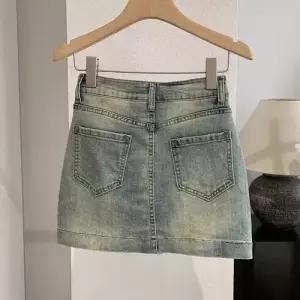 치마 데님 여친 미니 노출힙업 데일룩 A라인 슬림핏 DAOL1