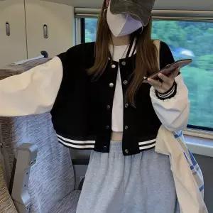 바시티 세미크롭 배색 여성 데일리 야구점퍼 LK-J010
