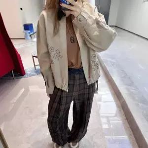 마요 여성야구점퍼 코트 터틀넥 자수 스트랩 자켓 집업 린넨 고급 초가을 UNO3