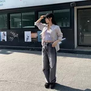 [옷자락]여성 블랙 일자 워싱 디스트로이드 청바지 팬츠