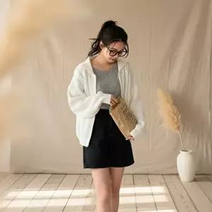 [옷자락]여성 흑청 A라인 데님 숏팬츠 바지 쇼츠 반바지