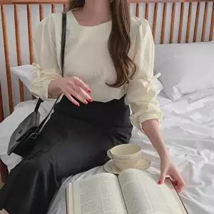 [옷자락]여성 라운드넥 퍼프소매 리본 블라우스 셔츠 남방