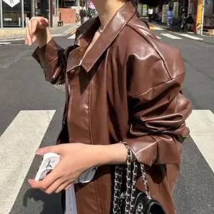[텐바이텐]포르투 은은광택 오버핏 레더 가죽 라이더 자켓