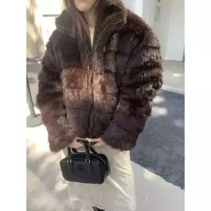 빈티지 다운 코트 하이넥 퍼라이크 프렌치 보아털 쇼트 그라데이션 여자가죽자켓 ible1