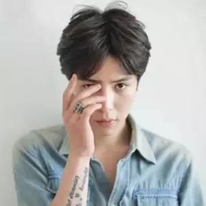 남성가발 남성용 가름마 볼륨 가발 인조모발 헤어스타일