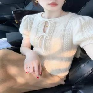 여성 귀여운 반팔 니트티셔츠 여름하객룩 데이트 로맨틱