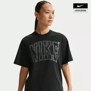 여성 나이키 운동복 클래식 루즈 핏 티셔츠 IR7839-010