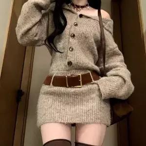 [하프클럽/]여자 원숄더 단추 니트 미니 원피스 데일리룩