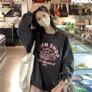 [하프클럽/]여성용 라운드넥 기모 레터링 루즈핏 맨투맨 간절기 티셔츠