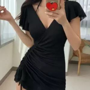 친절한탄씨 블랙 원피스 수영복 홀터넥 셔링 비치 원피스수영복 물놀이 바캉스 호캉스 비치웨어