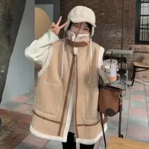 가죽조끼 여성 겨울아우터 하이넥 버클 무스탕조끼 양털