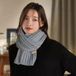 넥워머 머플러 목도리 겨울 쁘띠 니트 방한 보온 여성