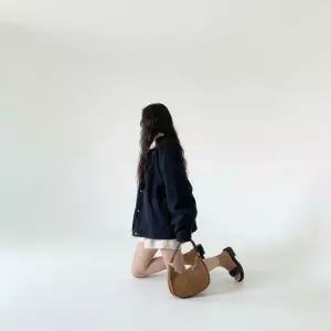 아트박스/신상오픈런 여성용 루즈핏 반하이넥 스냅 퍼프 모직 자켓