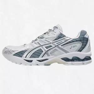 [아식스] ASICS KOREA [아식스 본사]젤 님버스 10.1 112619312-110 2555054