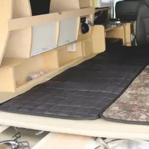 블랙라이거 캠핑 온열매트 DC 12V 178x60㎝ 블랙