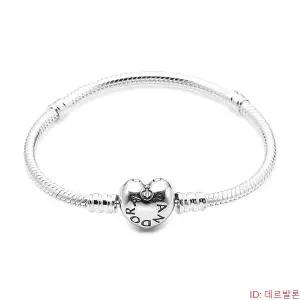 [브랜드 주얼리] 590719 모먼트 하트 클래습 실버 팔찌