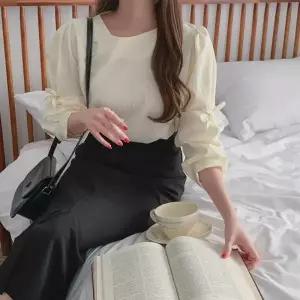 여성 라운드넥 퍼프소매 리본 블라우스 셔츠 남방